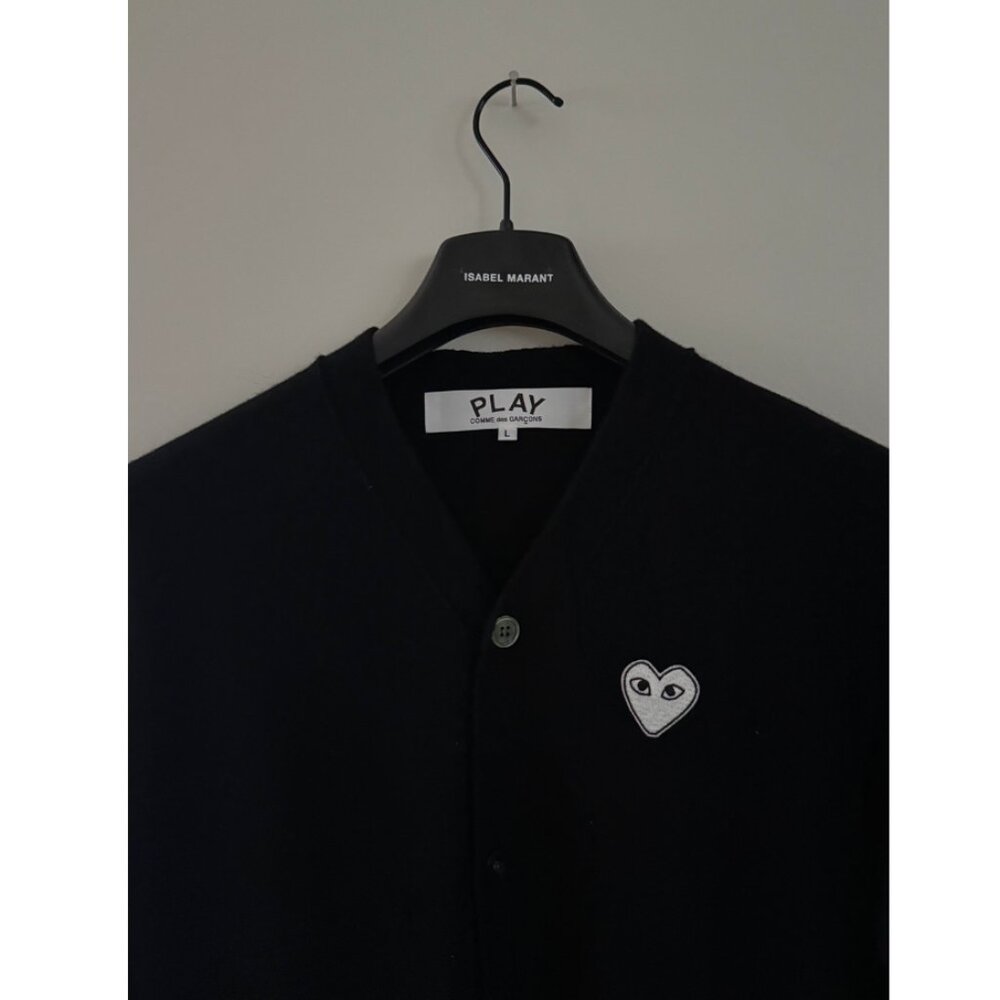 New PLAY Comme de Garcon Black w/ White Heart Cardigan - Picture 5 of 7